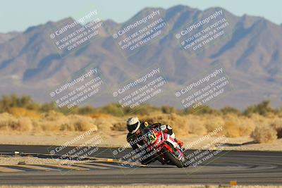 media/Jan-11-2025-CVMA (Sat) [[ddeb3f563a]]/Race 13-Amateur Supersport Open/